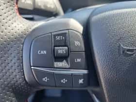 Ford Focus (2023) thumbnail 17