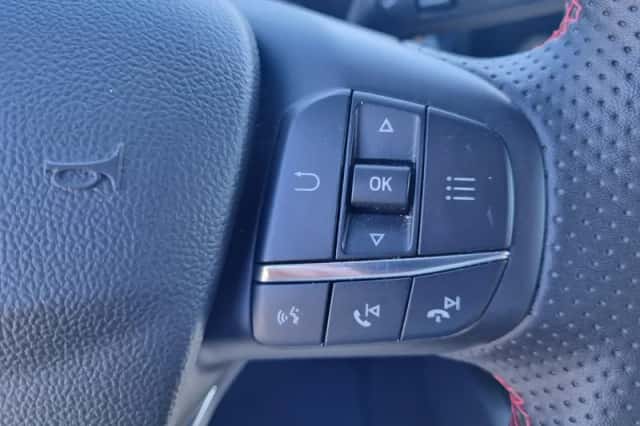 Ford Focus (2023) thumbnail 18