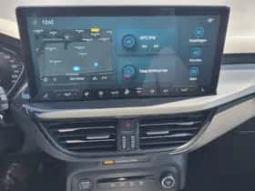 Ford Focus (2023) thumbnail 23