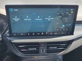 Ford Focus (2023) thumbnail 24