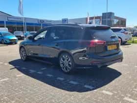 Ford Focus (2023) thumbnail 5