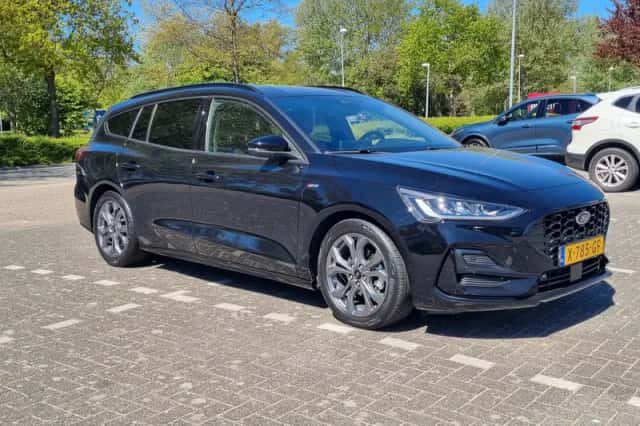 Ford Focus (2023) thumbnail 9