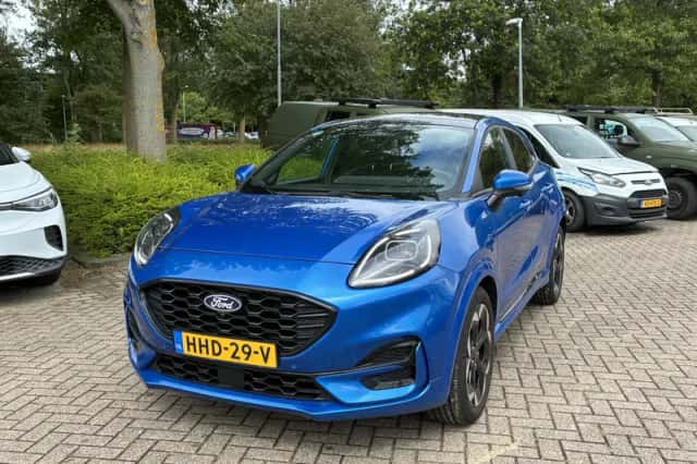 Ford Puma (2025) thumbnail 2