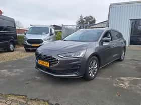 Ford Focus (2023) thumbnail 2