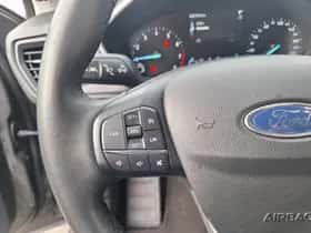 Ford Focus (2023) thumbnail 11