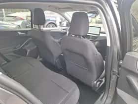 Ford Focus (2023) thumbnail 19