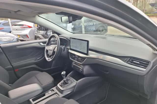Ford Focus (2023) thumbnail 20