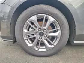 Ford Focus (2023) thumbnail 23