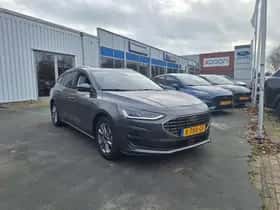 Ford Focus (2023) thumbnail 4