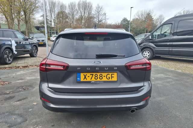 Ford Focus (2023) thumbnail 9