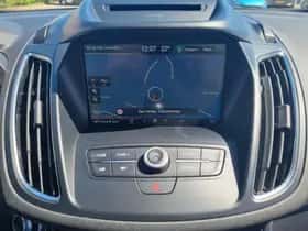 Ford C-Max (2017) thumbnail 12