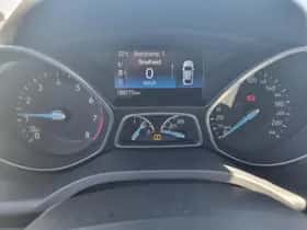 Ford C-Max (2017) thumbnail 15