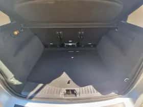 Ford C-Max (2017) thumbnail 19