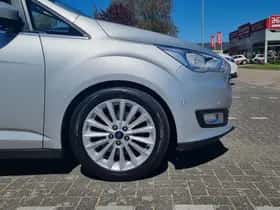 Ford C-Max (2017) thumbnail 22
