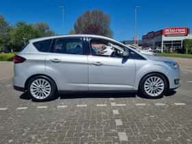 Ford C-Max (2017) thumbnail 23