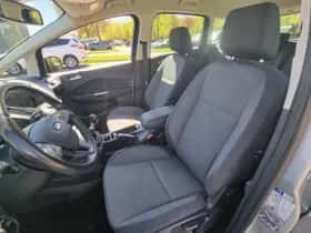 Ford C-Max (2017) thumbnail 7