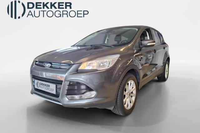 Ford Kuga (2015)