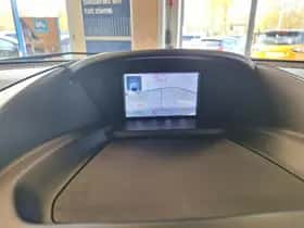 Ford Kuga (2015) thumbnail 22