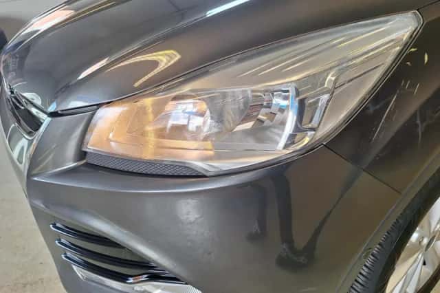 Ford Kuga (2015) thumbnail 10