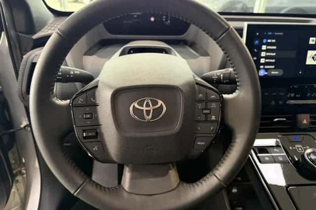 Toyota bZ4X (2022) thumbnail 21