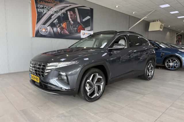 Hyundai Tucson (2024) thumbnail 2
