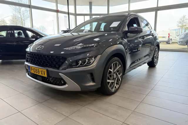 Hyundai Kona (2022) thumbnail 2