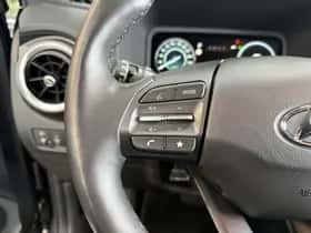 Hyundai Kona (2022) thumbnail 16