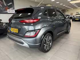 Hyundai Kona (2022) thumbnail 5