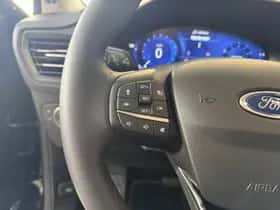 Ford Focus (2023) thumbnail 17