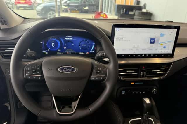 Ford Focus (2023) thumbnail 18