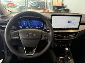 Ford Focus (2023) thumbnail 18
