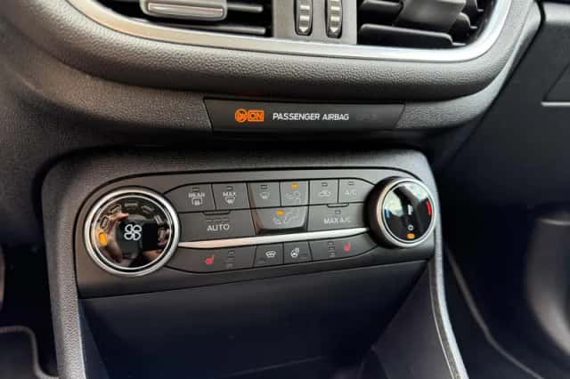 Ford Fiesta (2023) thumbnail 11