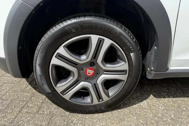 Dacia Sandero (2020) thumbnail 12