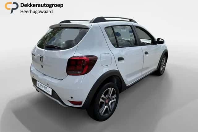 Dacia Sandero (2020) thumbnail 3