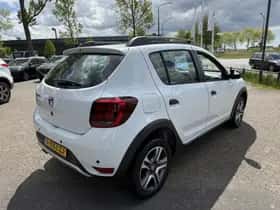 Dacia Sandero (2020) thumbnail 4