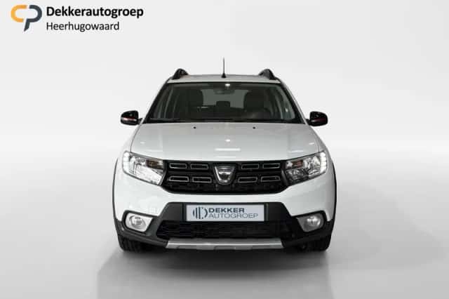 Dacia Sandero (2020) thumbnail 4