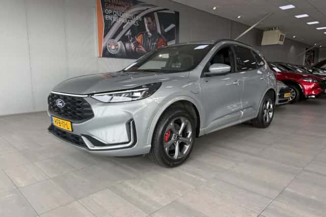 Ford Kuga (2025) thumbnail 2