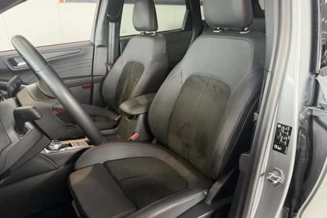 Ford Kuga (2025) thumbnail 15