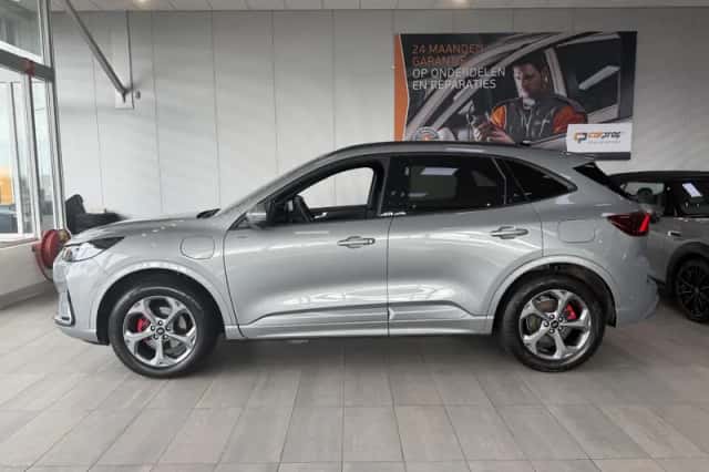 Ford Kuga (2025) thumbnail 3