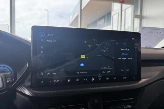 Ford Kuga (2025) thumbnail 21