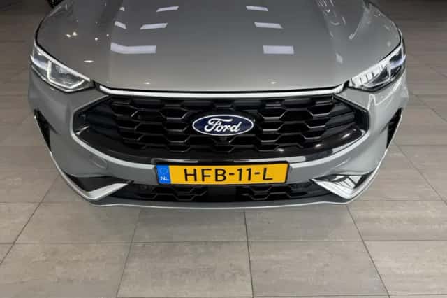 Ford Kuga (2025) thumbnail 8