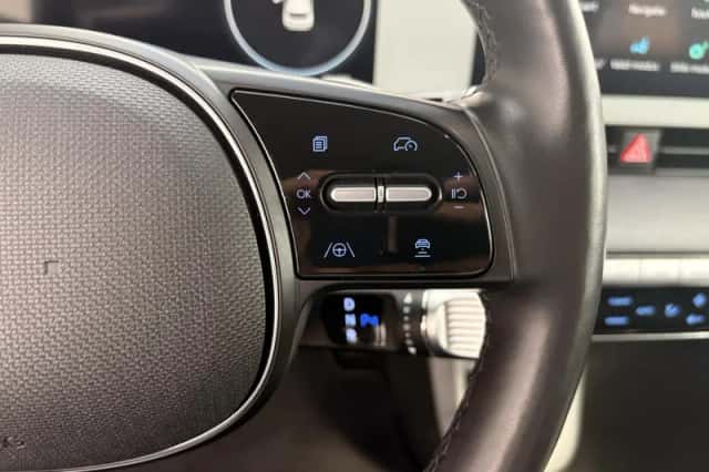 Hyundai Ioniq 5 (2021) thumbnail 17