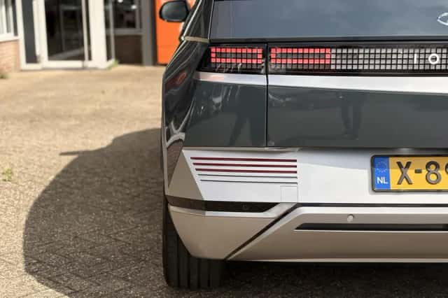 Hyundai Ioniq 5 (2021) thumbnail 6