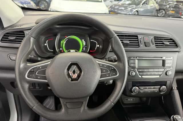 Renault Kadjar (2017) thumbnail 12