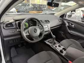 Renault Kadjar (2017) thumbnail 8