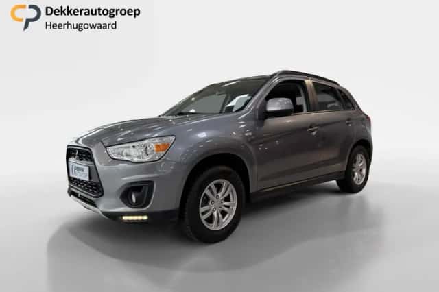 Mitsubishi ASX (2014) thumbnail 1