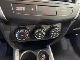 Mitsubishi ASX (2014) thumbnail 16