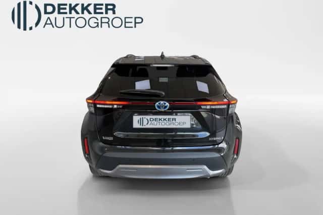 Toyota Yaris Cross (2023) thumbnail 4