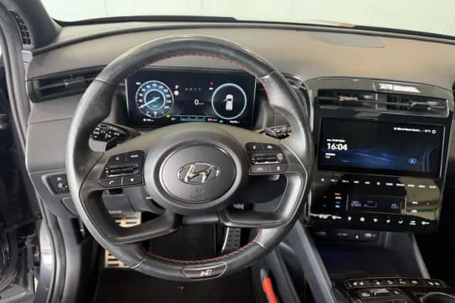 Hyundai Tucson (2022) thumbnail 3
