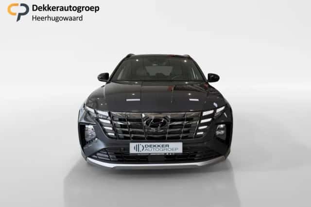 Hyundai Tucson (2022) thumbnail 4